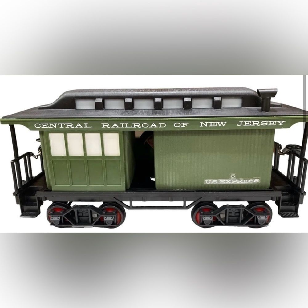 Jim Beam’s Baggage Car Empty Genuine Handcrafted Regal Porcelain Boxed Decanter